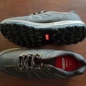 wrangler tennis shoes